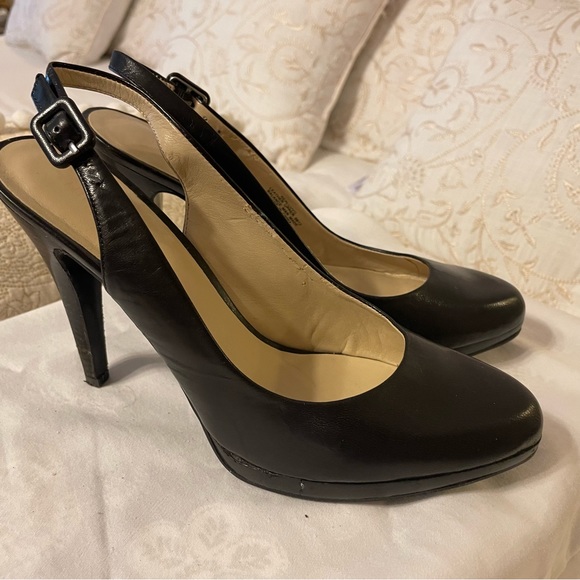 Nine West “Realluvo” Swing-back High Heel in Black, Women’s Size 8M - Picture 2 of 16